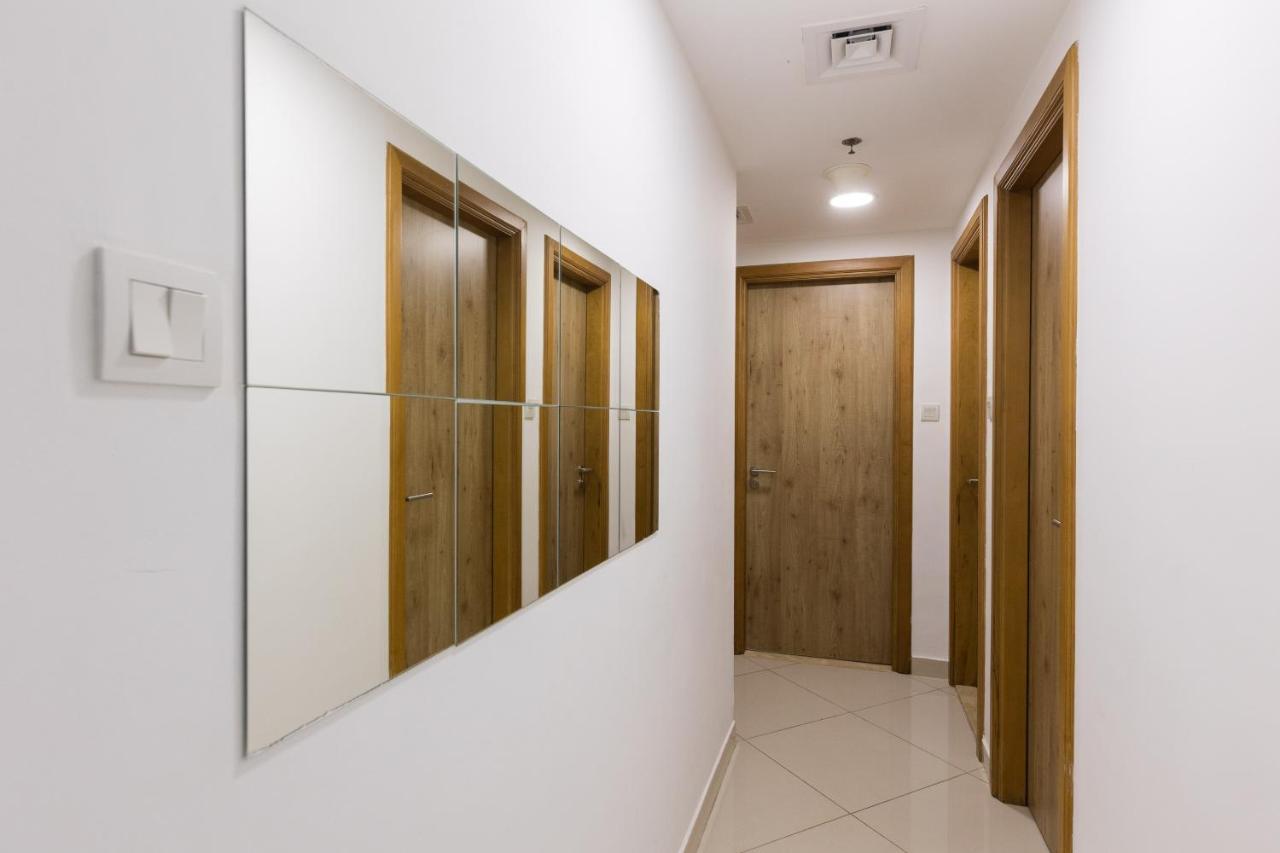 Сasa de vacaciones Enticing Space With Marina View Near The Beach!