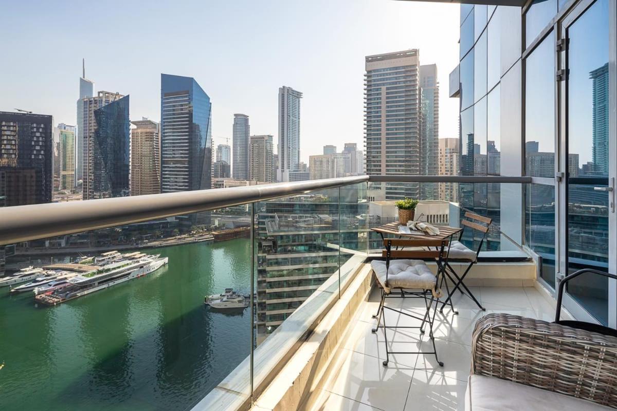 Frank Porter - Bay Central - West Tower Dubaï