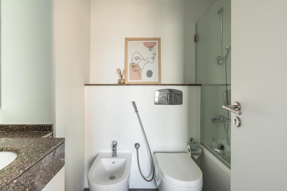 Frank Porter - Bay Central - West Tower Appartement