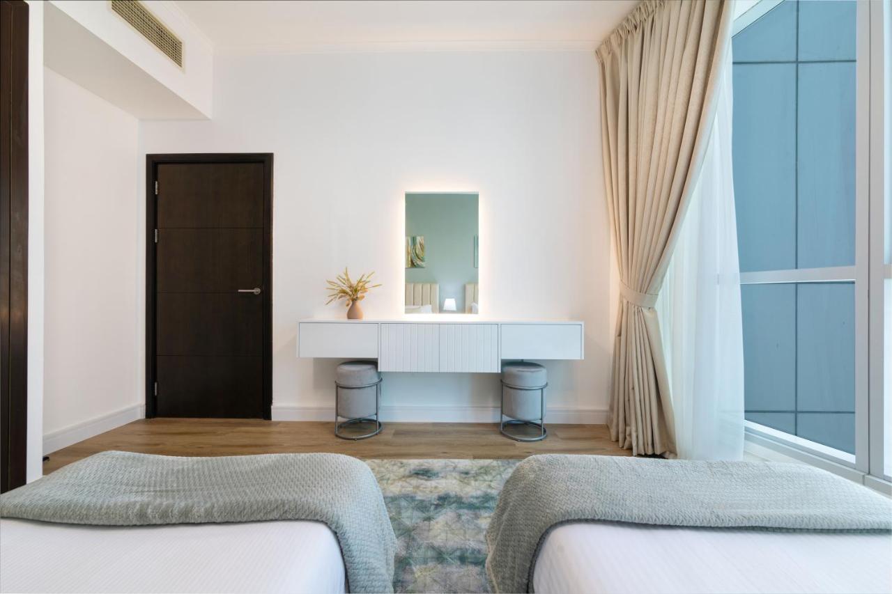 Maison Privee - High-floor Trendy With Marina, Palm & Ocean Vws * Dubái