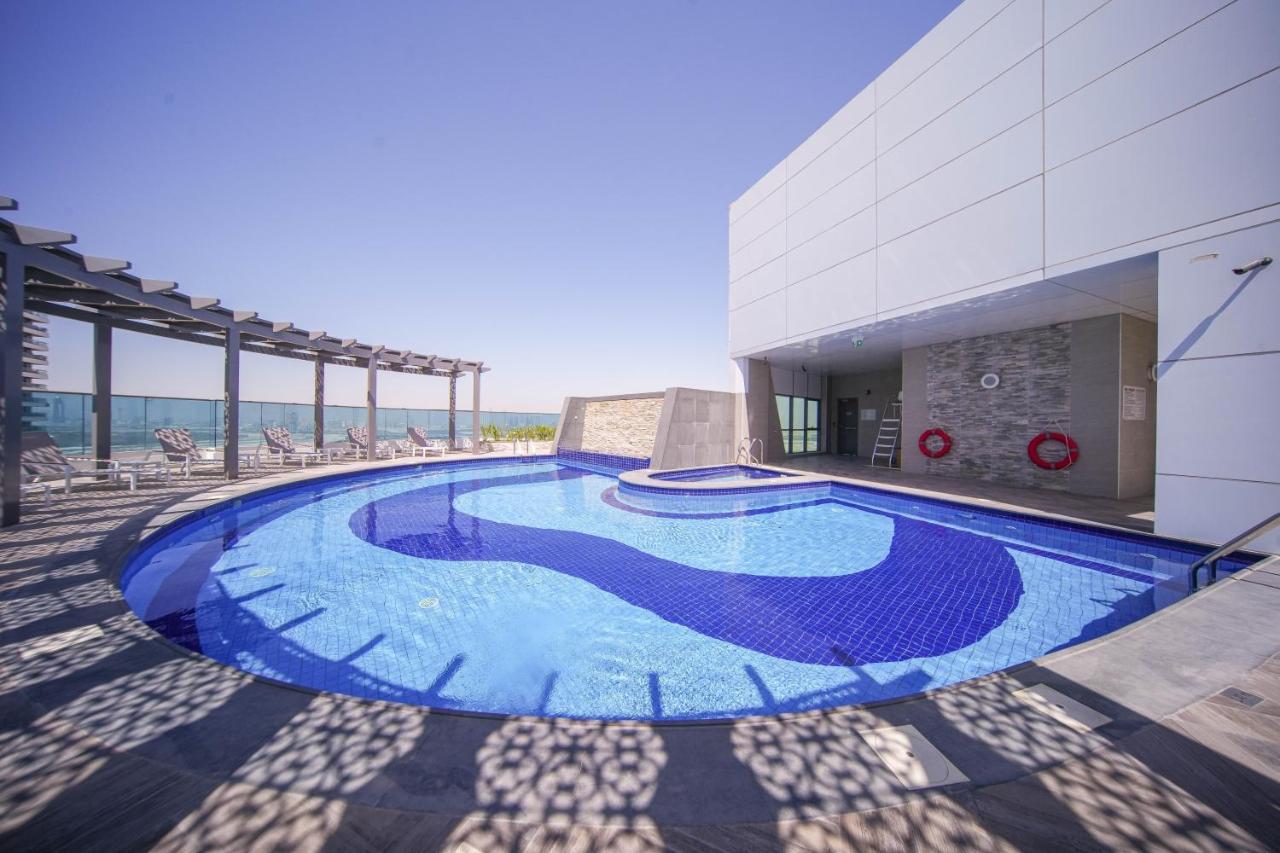 Appartement Elegant 2br View With Rooftop Pool The Bay *