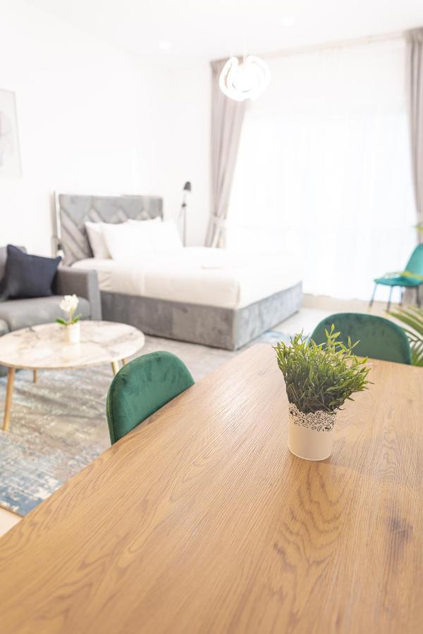 Appartement Royal Oceanic In Jbr By Happy Season *