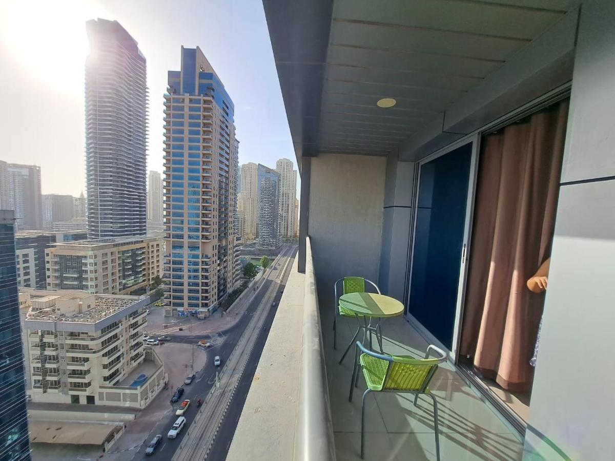 Zarooni Marina Quarto em Acomodações Particulares Dubai