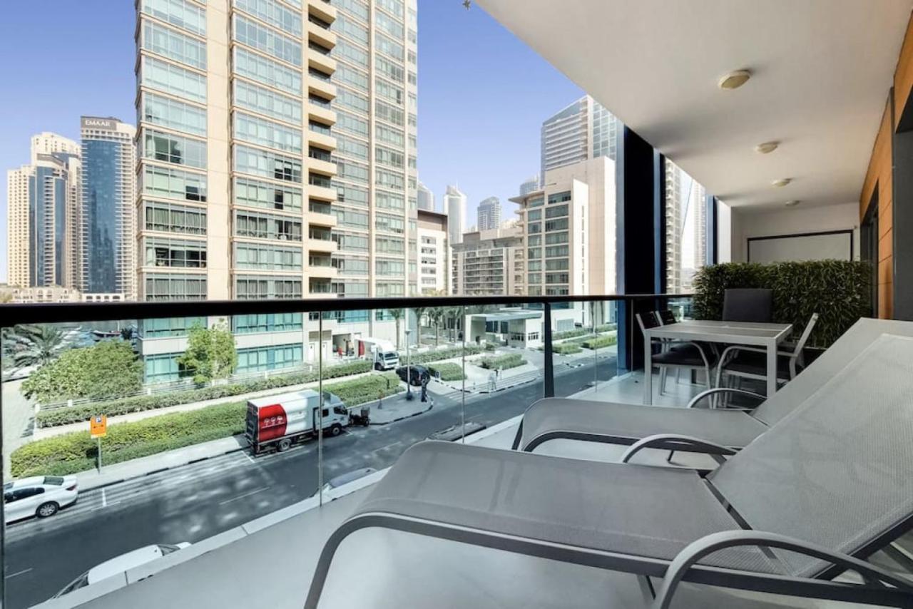 Azure, Marina - Majestic Two Bedroom Lejlighed