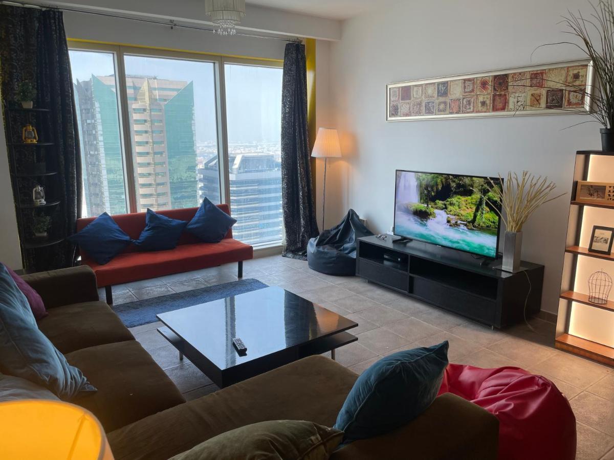 Travelers Backpackers Hostal *