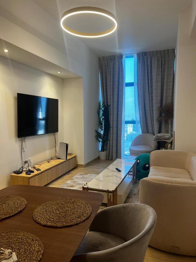 Appartement Luxury Regina Tower Jvc Dubaï