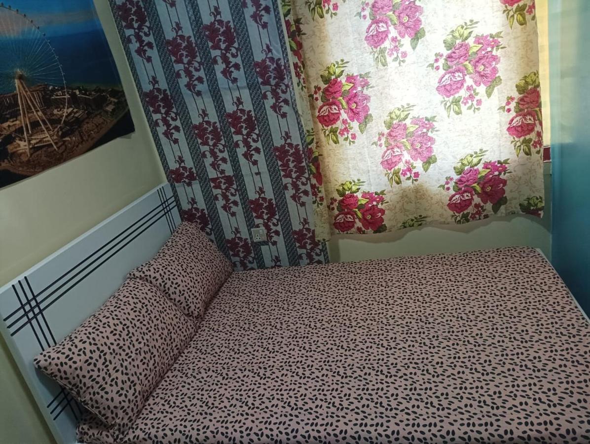 Moon Backpackers , Al Rigga , Partition For Couples And For Singles Apartamento