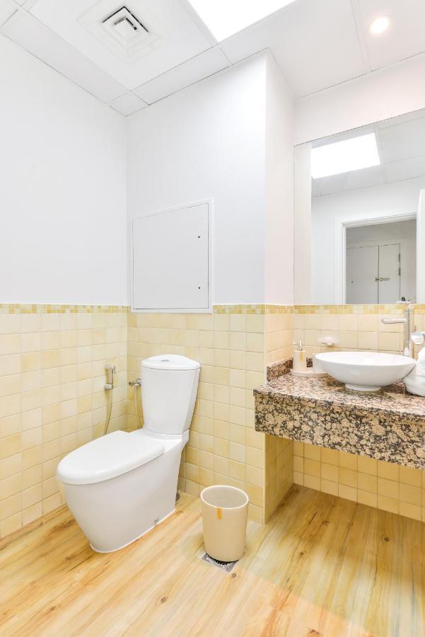 Luxury Jbr - Full Sea View - Free 5* Access Appartamento *