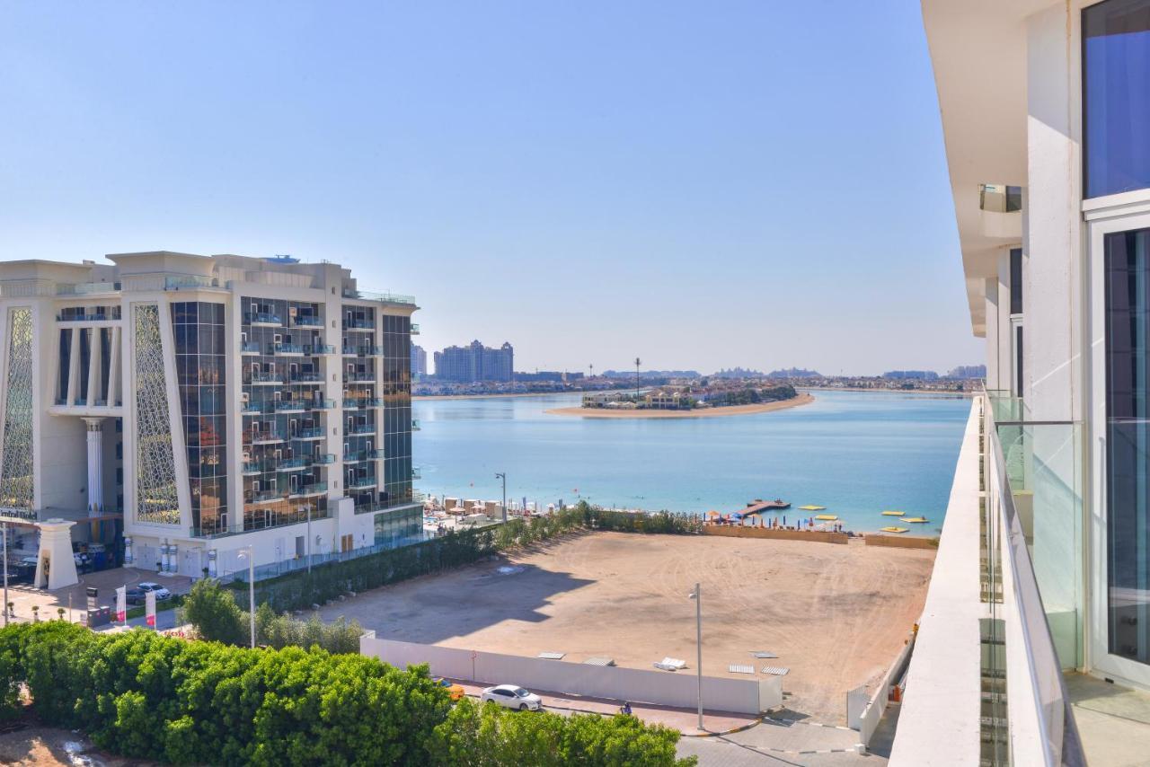 Ultra Luxury Palm - Mina Azizi - Free 5 Star Access Appartement Dubai