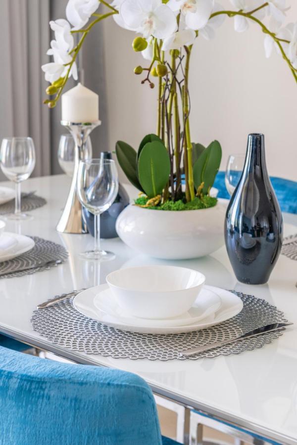Ultra Luxury Palm - Mina Azizi - Free 5 Star Access Appartement Dubai