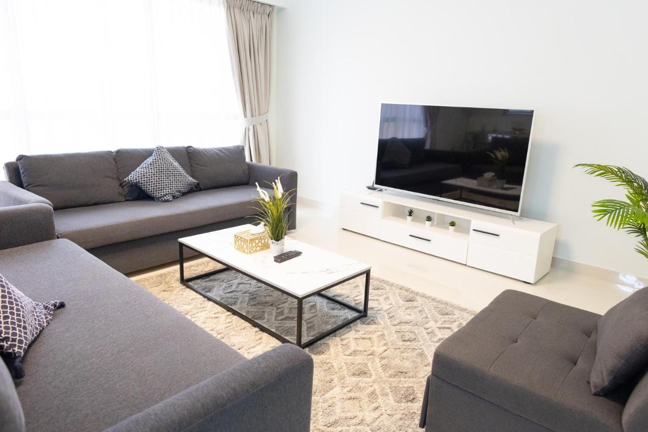 Happy Season - Jbr Apartments, Beach Front, Top Furnished Appartement Dubaï