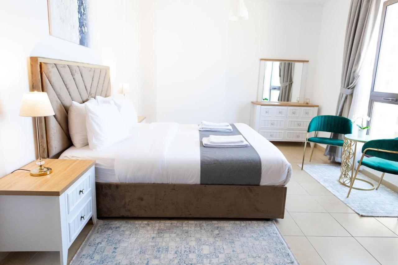 Happy Season - Jbr Apartments, Beach Front, Top Furnished Apartamento Dubái