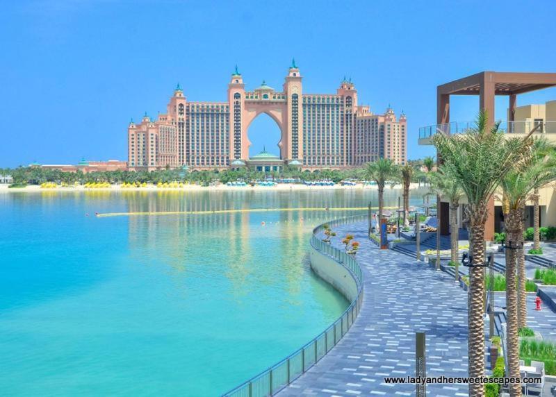 Palm Jumeirah 2 Bed Apartamento *