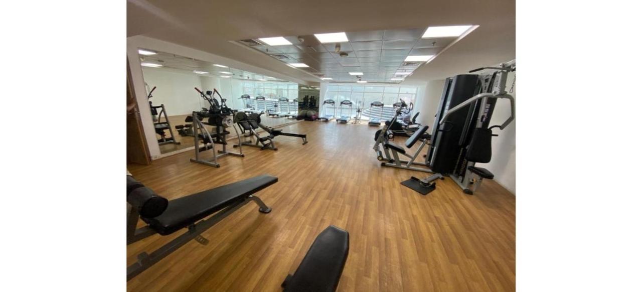 Luxurious 4-bedroom Duplex Near Jbr Lägenhet Dubai