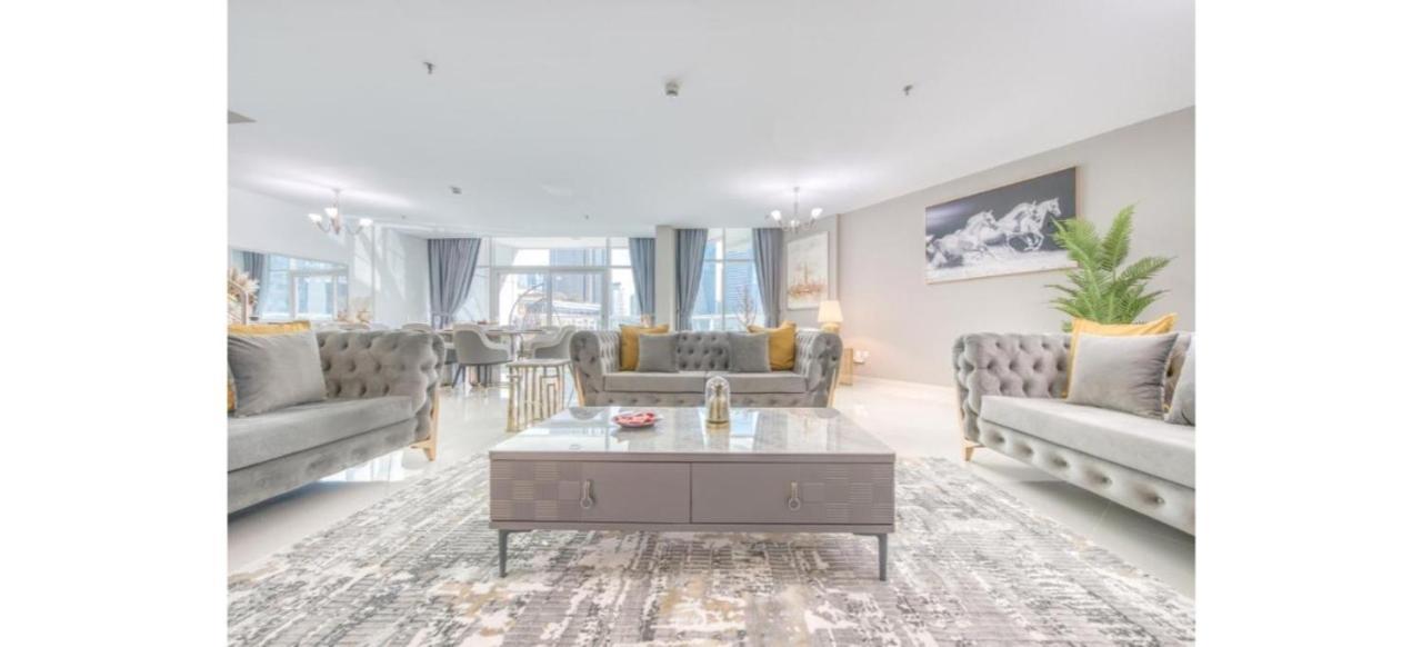 Lägenhet Luxurious 4-bedroom Duplex Near Jbr Dubai