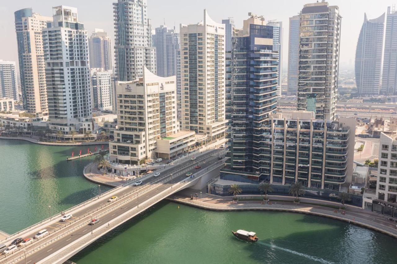 Enticing Space With Marina View Near The Beach! Semesterbostad Dubai