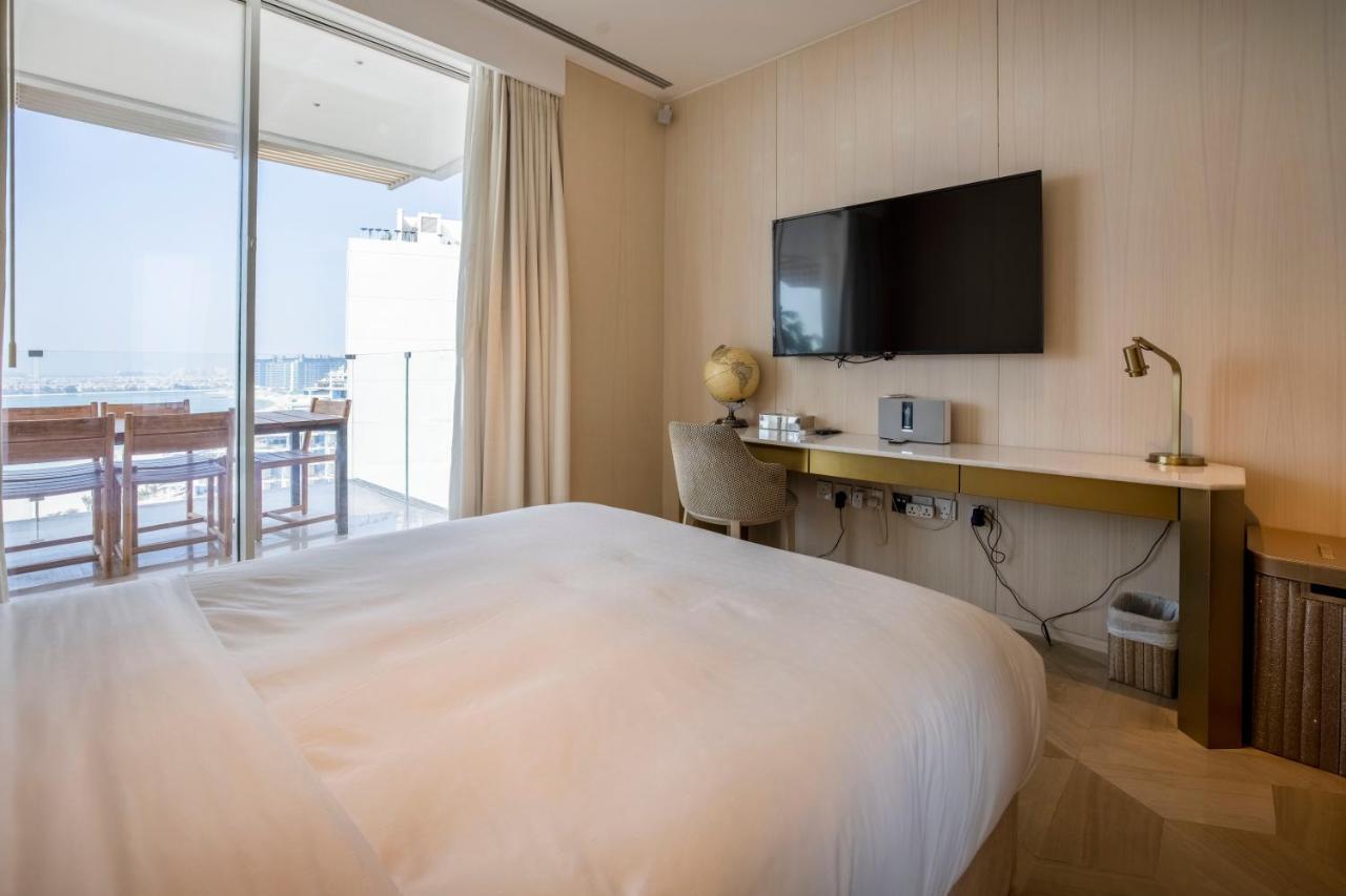 Five Palm Jumeirah 2br Luxury Penthouse , Full Marina View With Private Pool