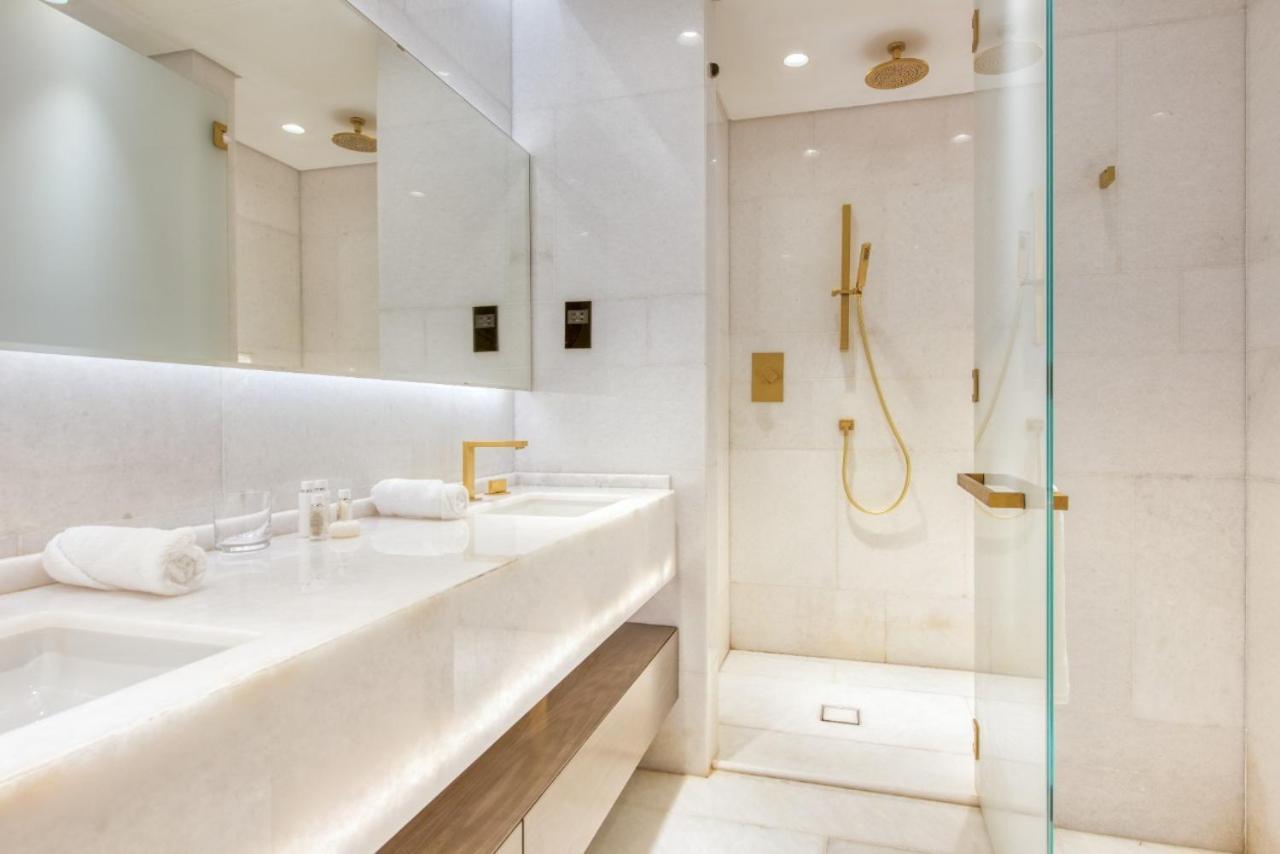 Appartement Five Palm Jumeirah 2br Luxury Penthouse , Full Marina View With Private Pool Dubaï