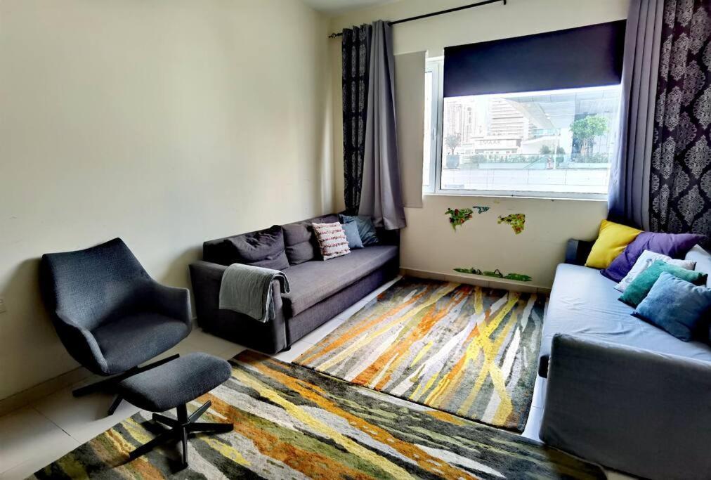 Marina View, 3 Min Walk To Metro And Beach Plus Free One Hour Boat Trip Dubái