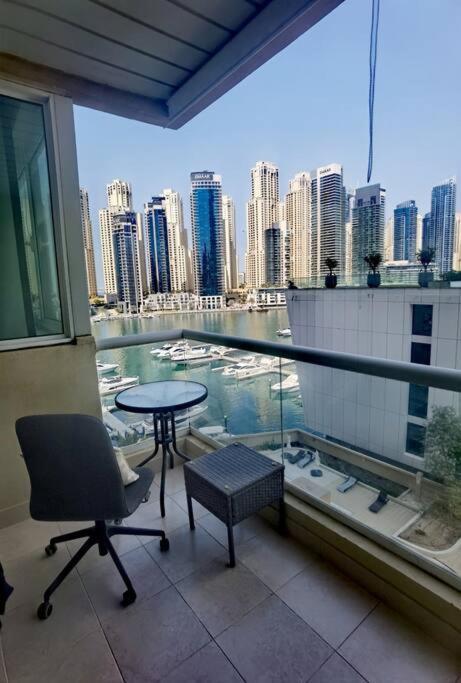 Apartamento Marina View, 3 Min Walk To Metro And Beach Plus Free One Hour Boat Trip