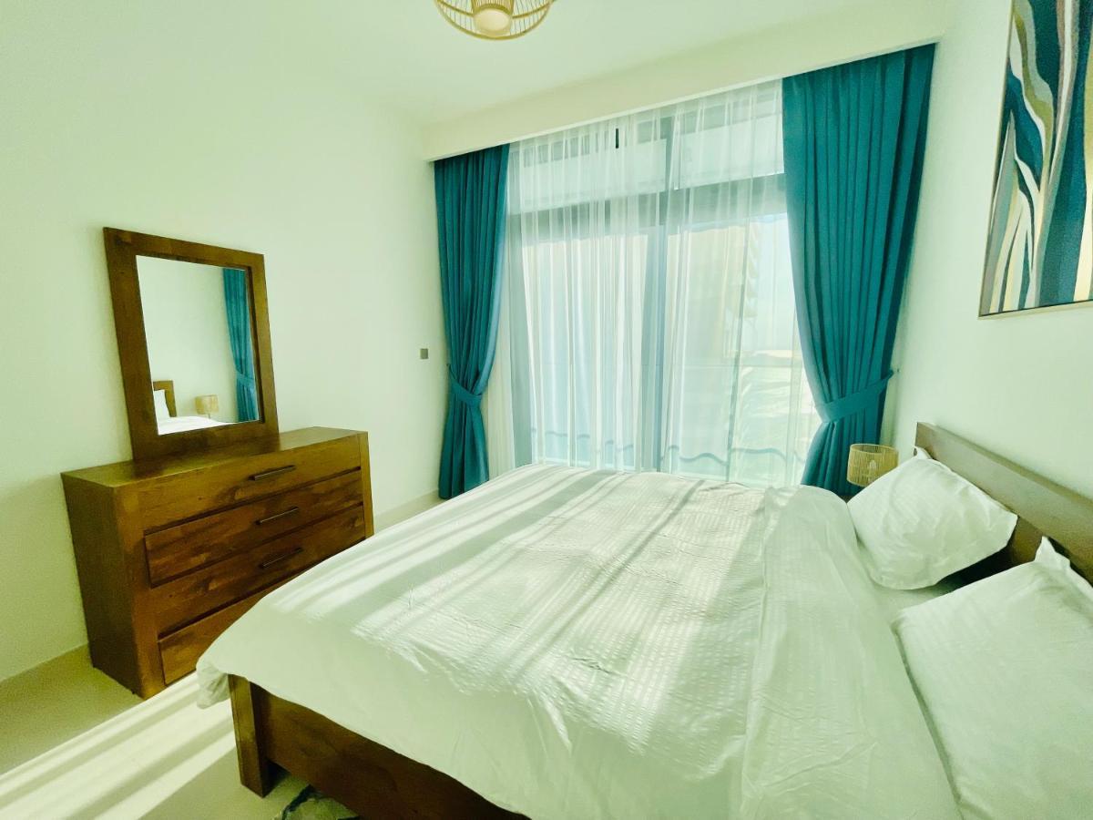 Dar Vacation - Magnificent Palm And Marina View Brown 3bdr * Dubai
