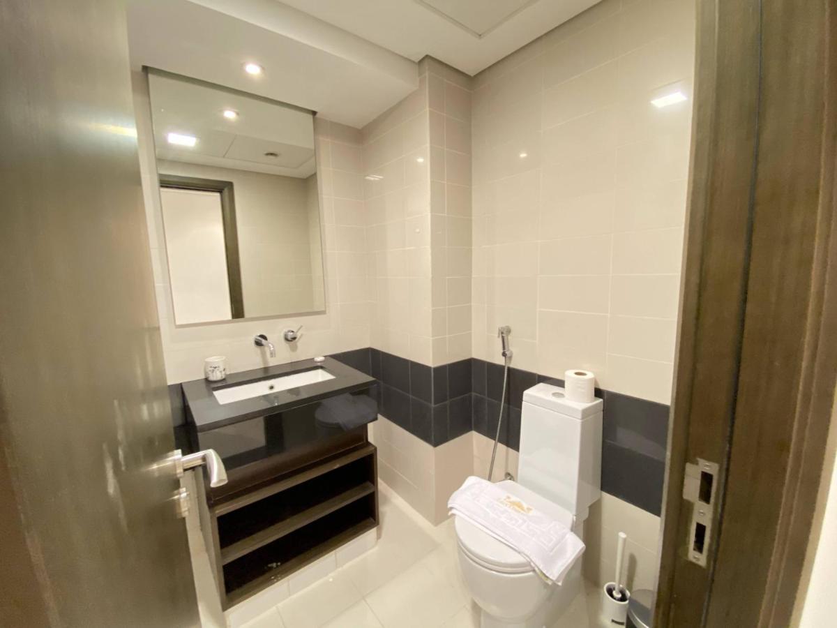 Lux Lofts Tower Downtown Boulevard & Sea Views Apartamento Dubai