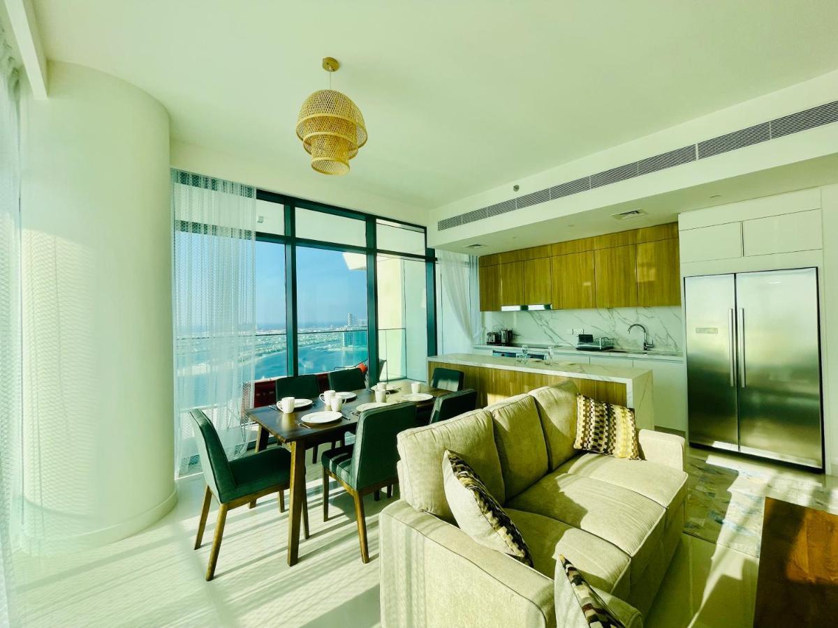 Dar Vacation - Magnificent Palm And Marina View Brown 3bdr Dubai