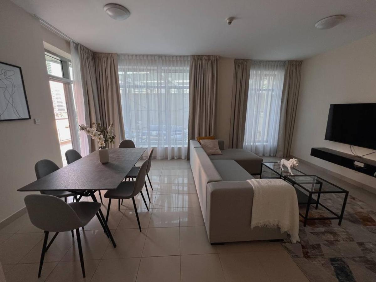 Apartamento Huge Terrace With Canal View & Beach Access Available *