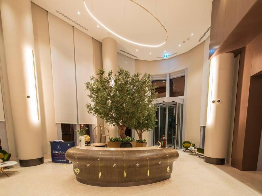 First Class Penthouse With Full Burj Khalifa And Fountain View * Dubái