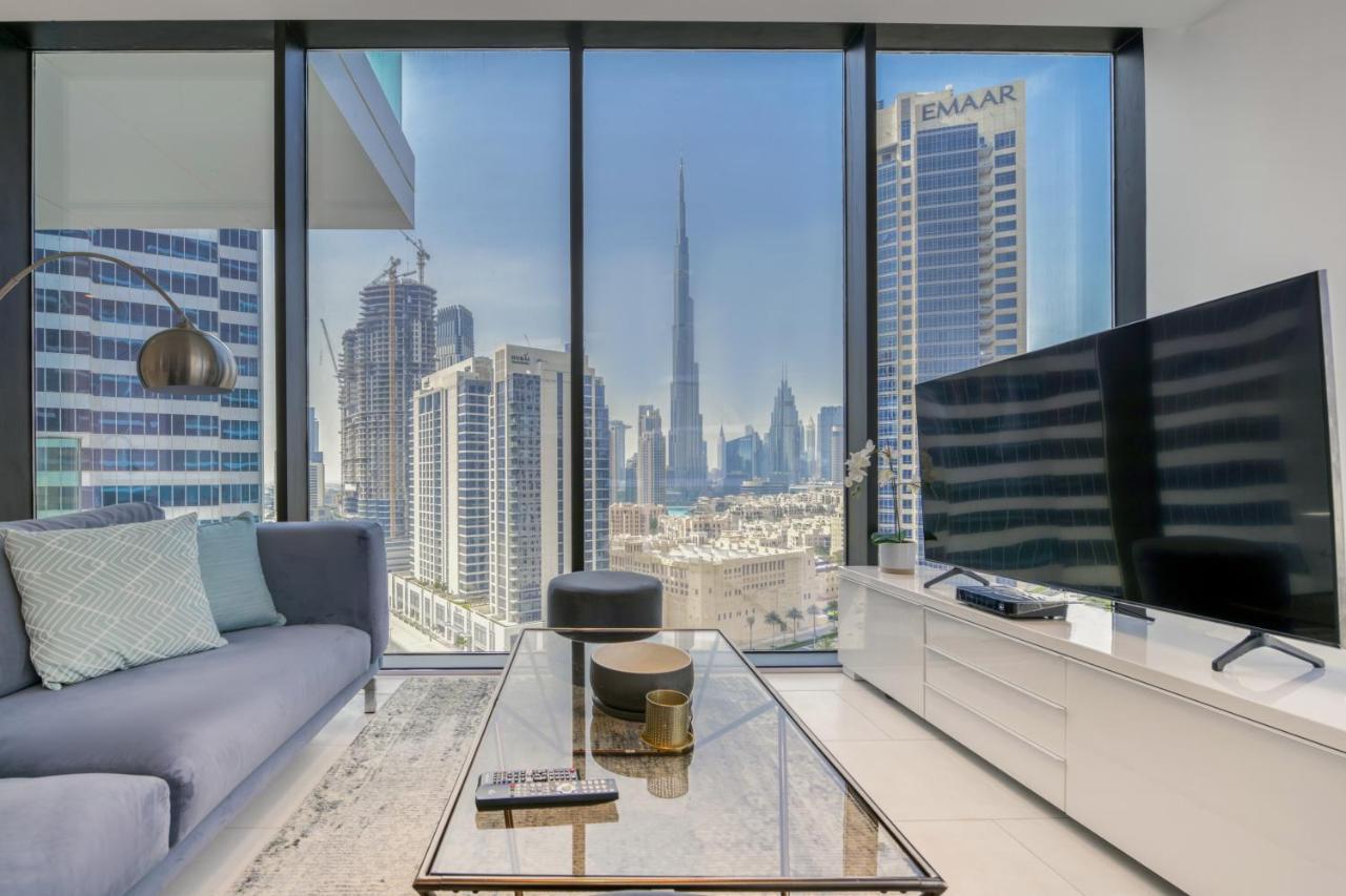 Maison Privee - Luxury With Burj Khalifa Vw & Canal Access *