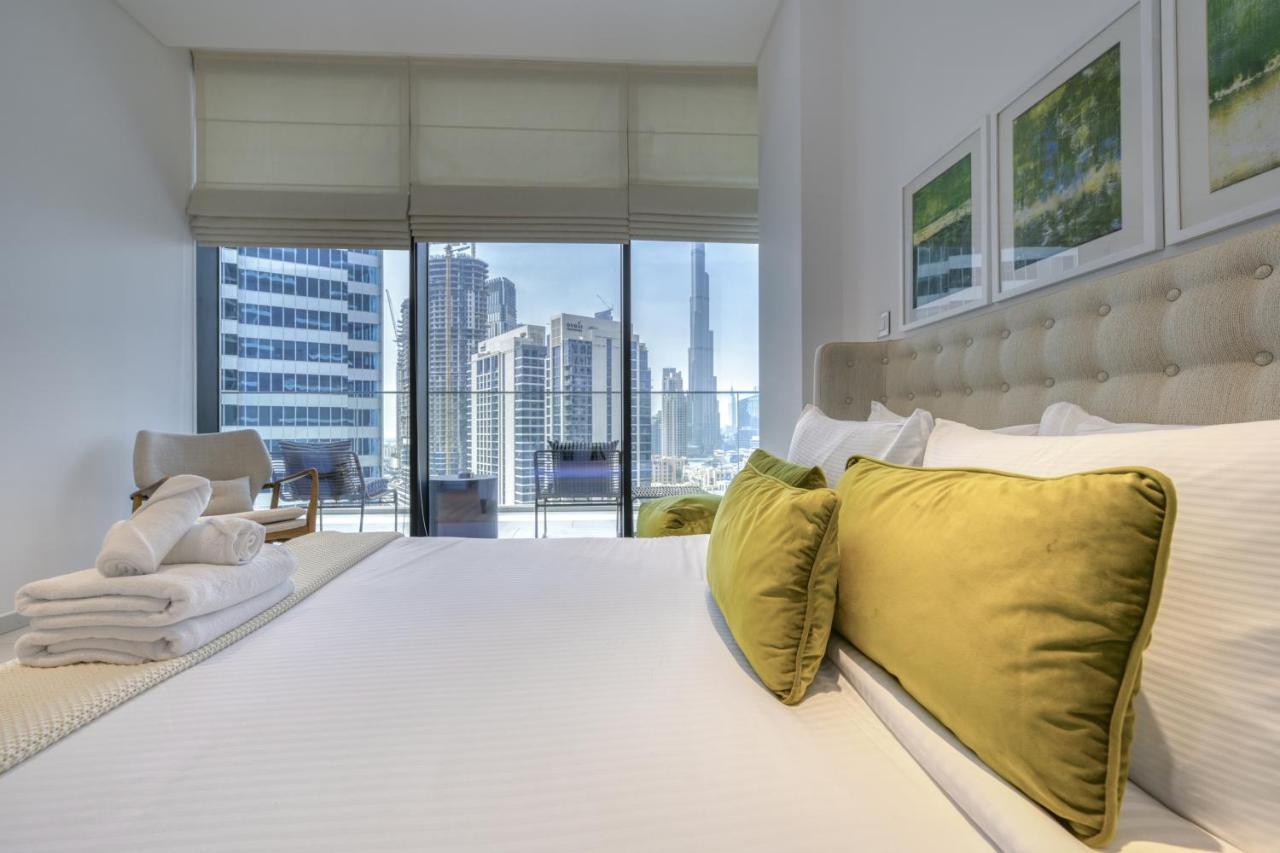 Maison Privee - Luxury With Burj Khalifa Vw & Canal Access *