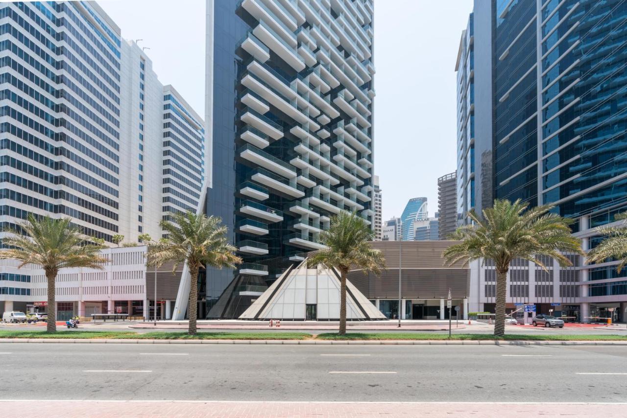 Marquise Square, Business Bay - Mint * Dubai