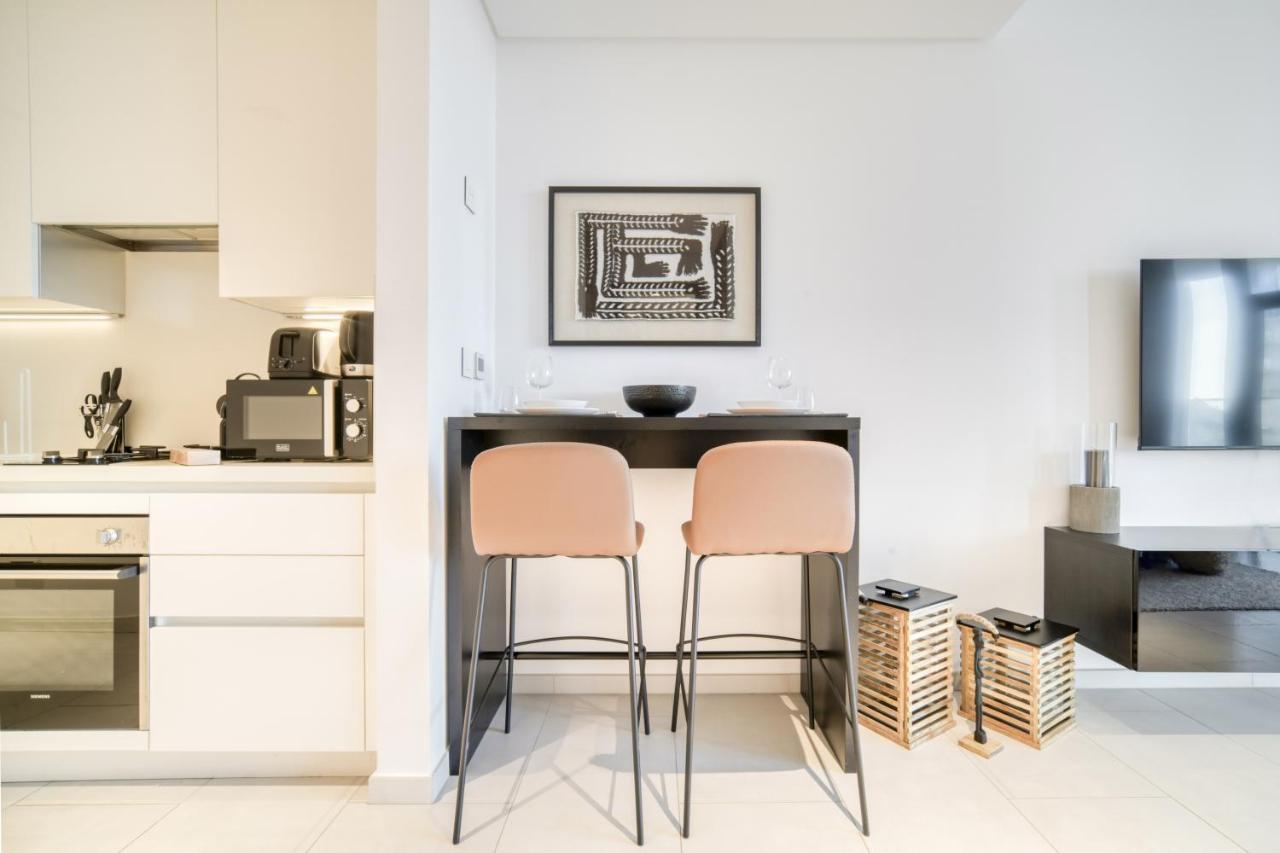 Marquise Square, Business Bay - Mint