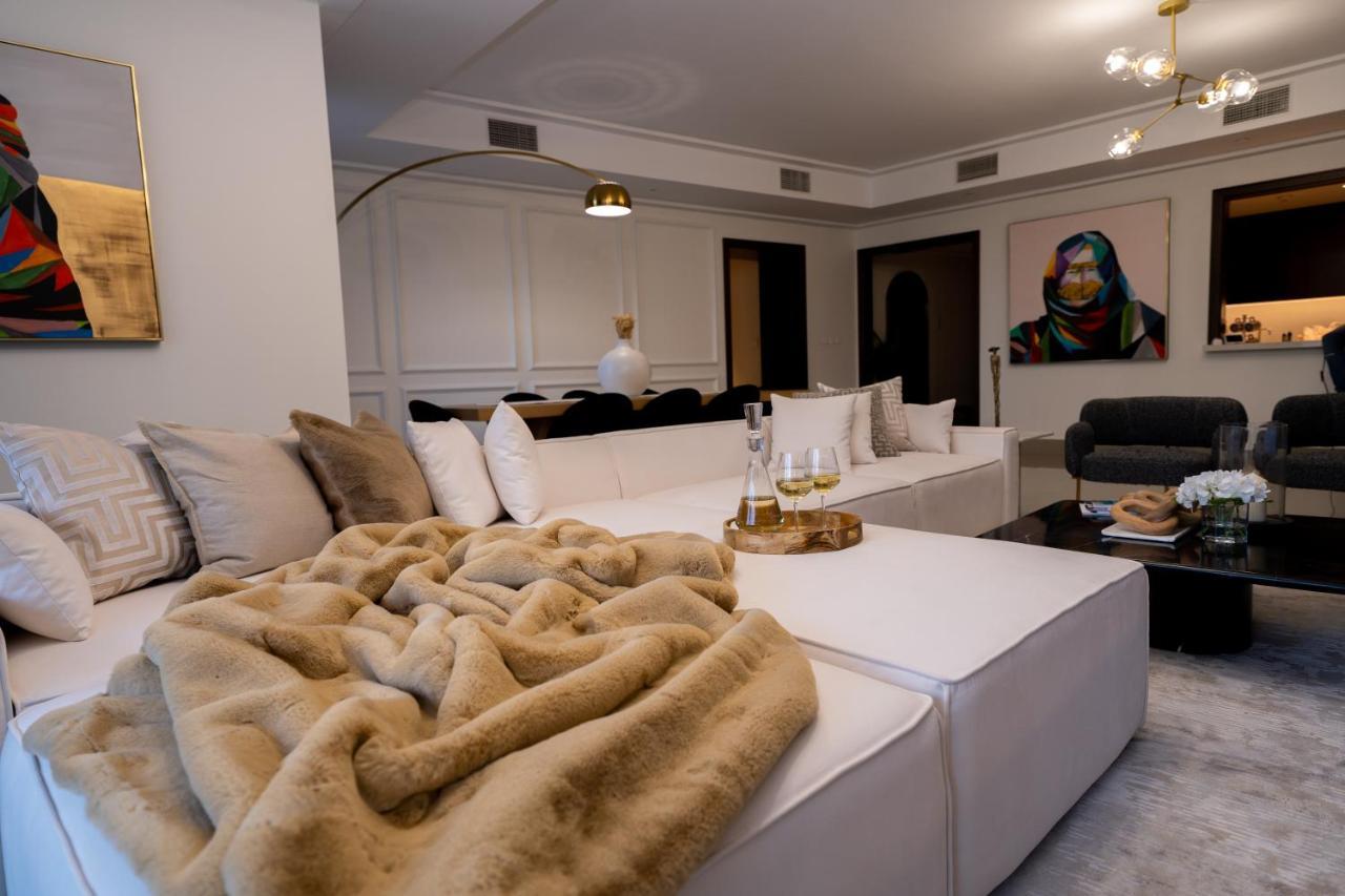 Apartemen Majestay - Luxury Living Dubai