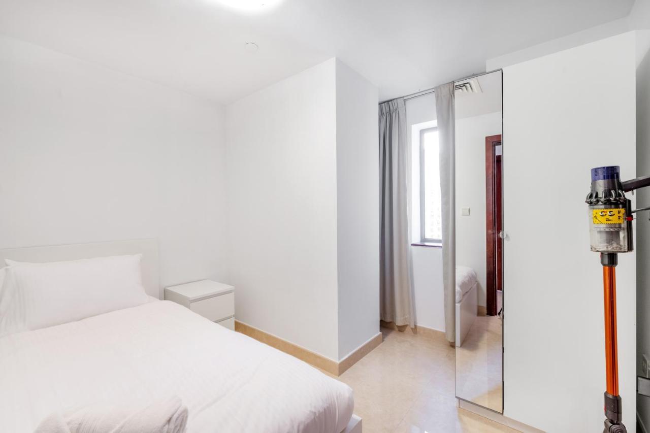 Deluxe Retreat In Jbr - Million Dollar View - Balcony * Dubái