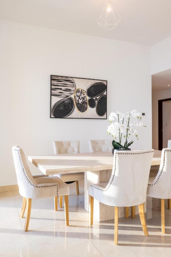 Deluxe Retreat In Jbr - Million Dollar View - Balcony Apartamento
