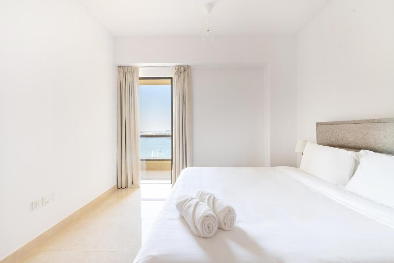 Deluxe Retreat In Jbr - Million Dollar View - Balcony * Dubái