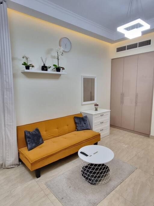 Apartamento Premium Lovely With Balcony In