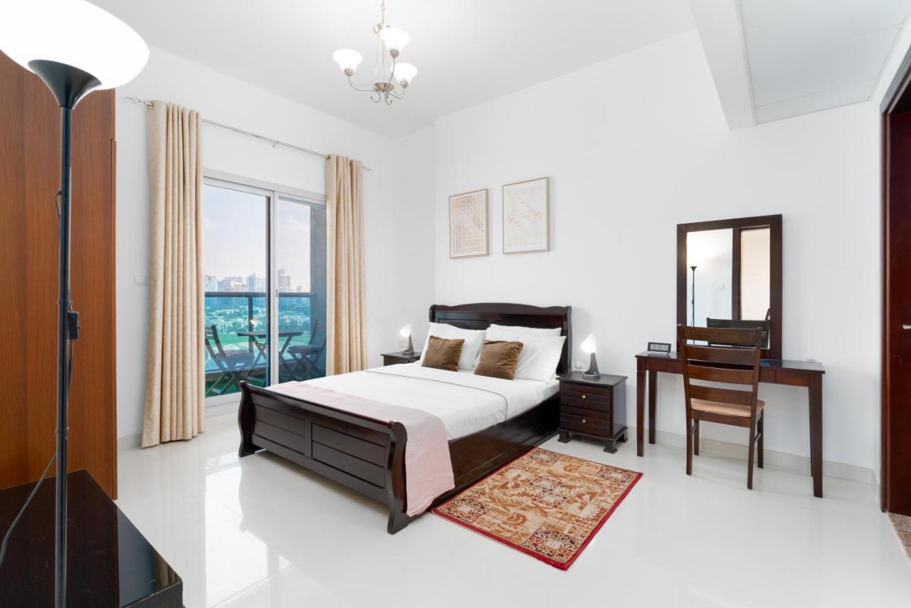 Lux Bnb Elite Residences I Golf Course Views Apartamento