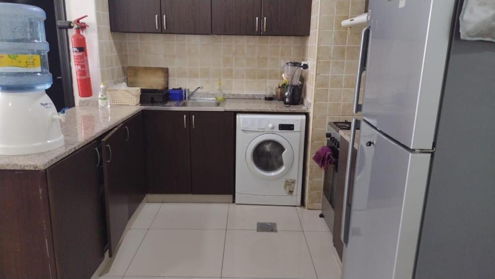 Quarto em Acomodações Particulares Zarooni Marina *