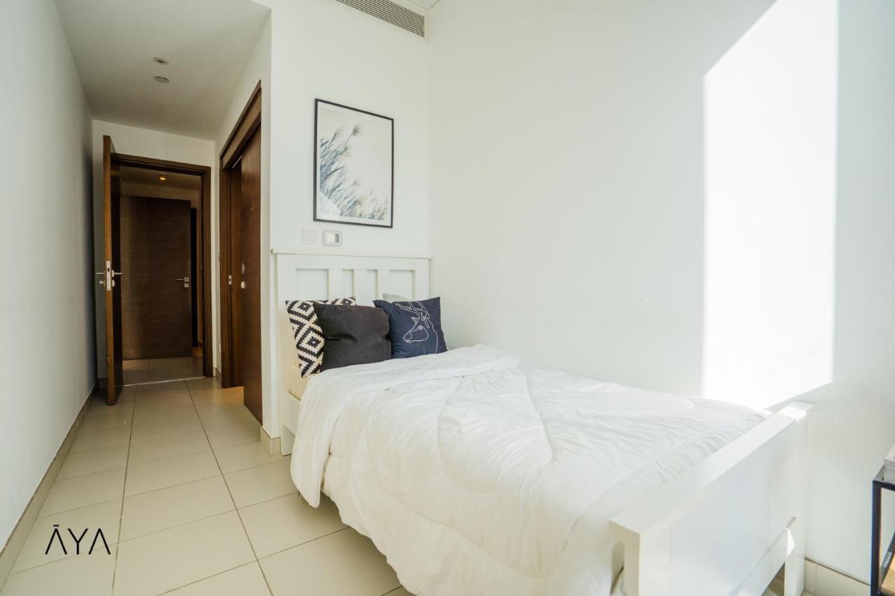 Luxury With Pool, Patio & Gym In Walk Lägenhet *