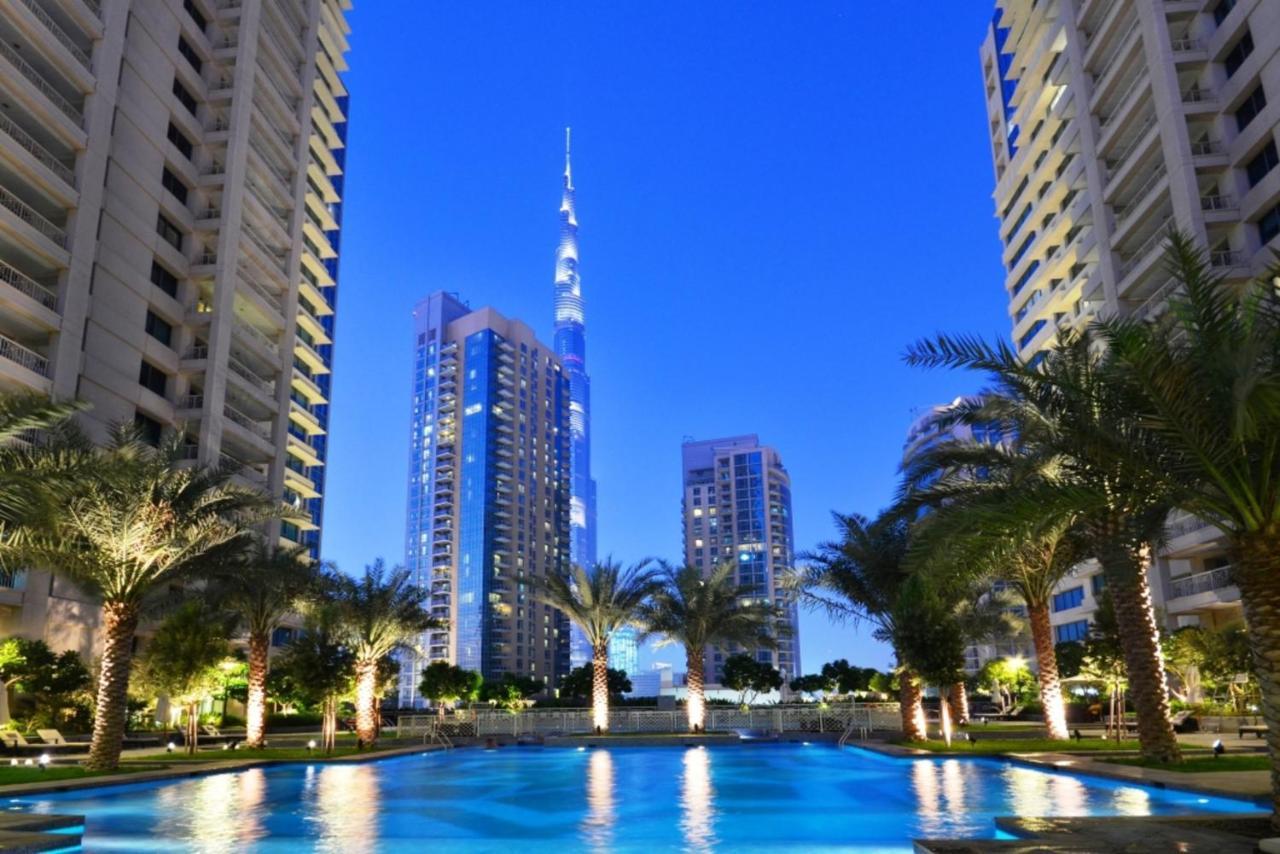 Maison Privee - Radiant Urban Retreat With Iconic Burj Khalifa Vws Dubái