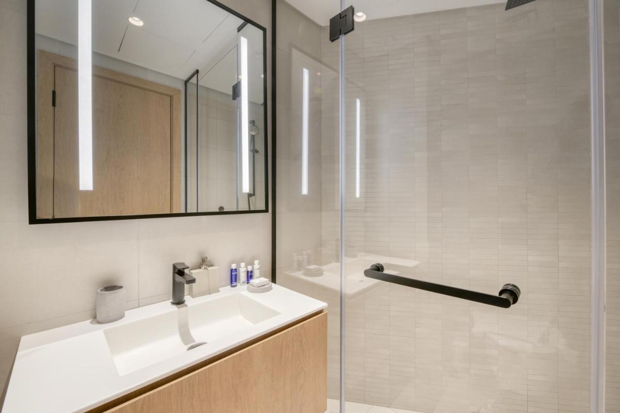 Maison Privee - Luxury With Burj Khalifa Vw & Canal Access Appartement *