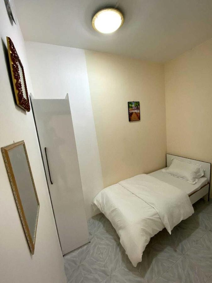 Apartamento Low Priced New Residential For Rent In Near Dafza Metro Station *