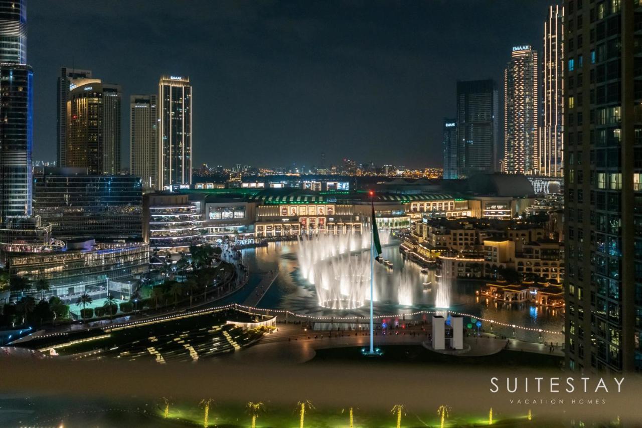Fountain And Burj Khalifa Facing Exclusive Appartement Dubaï