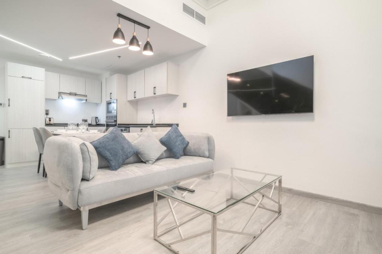 Boutique Luxury Living Near Palm Jumeirah Appartement