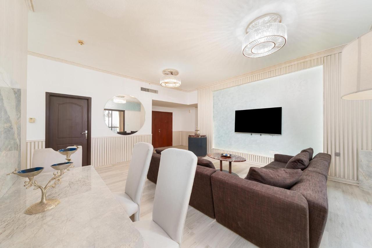 Spacious 7-bedroom Serviced On Jbr Walk Appartement *
