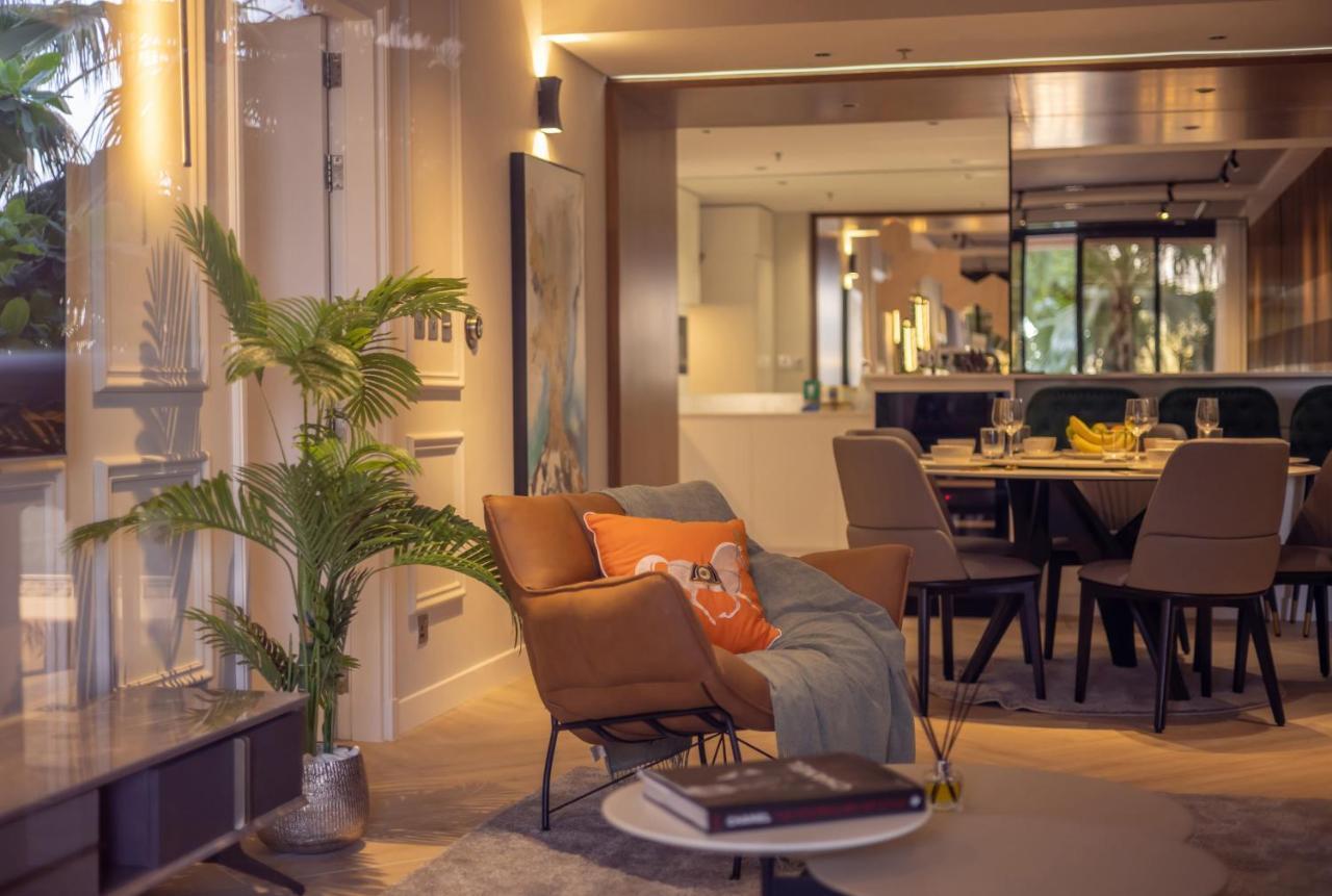 Signature - The Palm Jumeirah Dubai