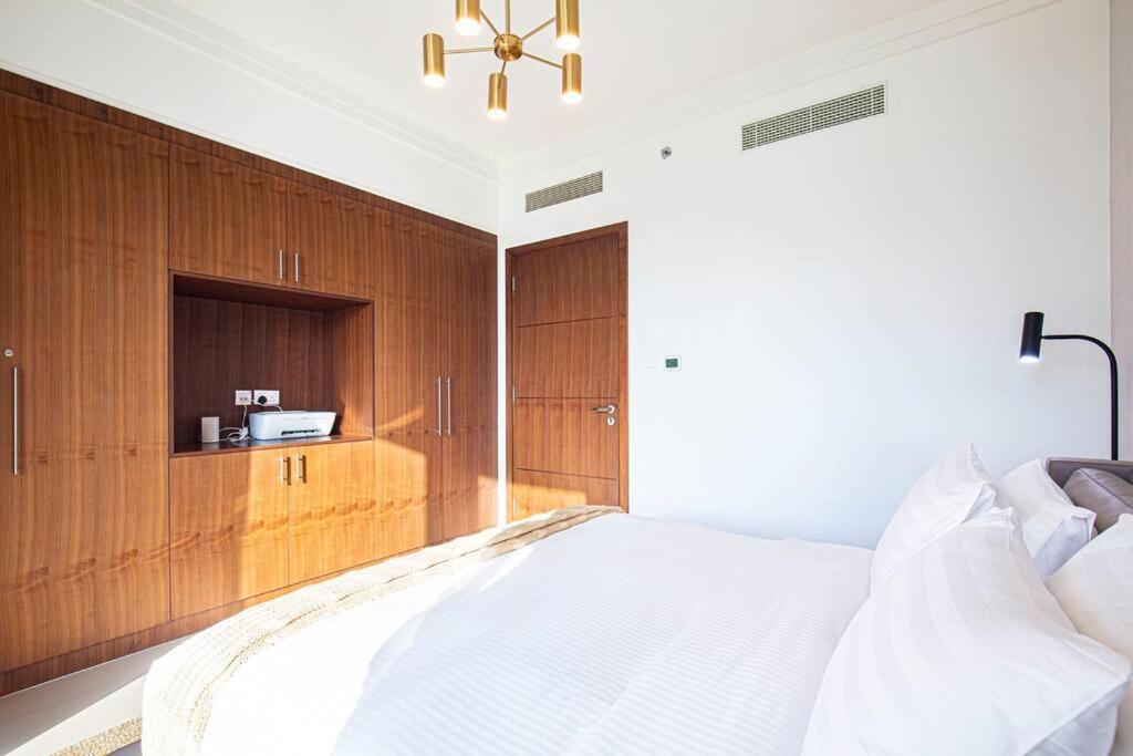 Luxury Level 12 On Boulevard Point Dubaï