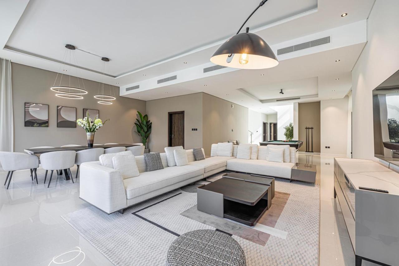 Daniels Golf Course 5br With Private Pool Villa